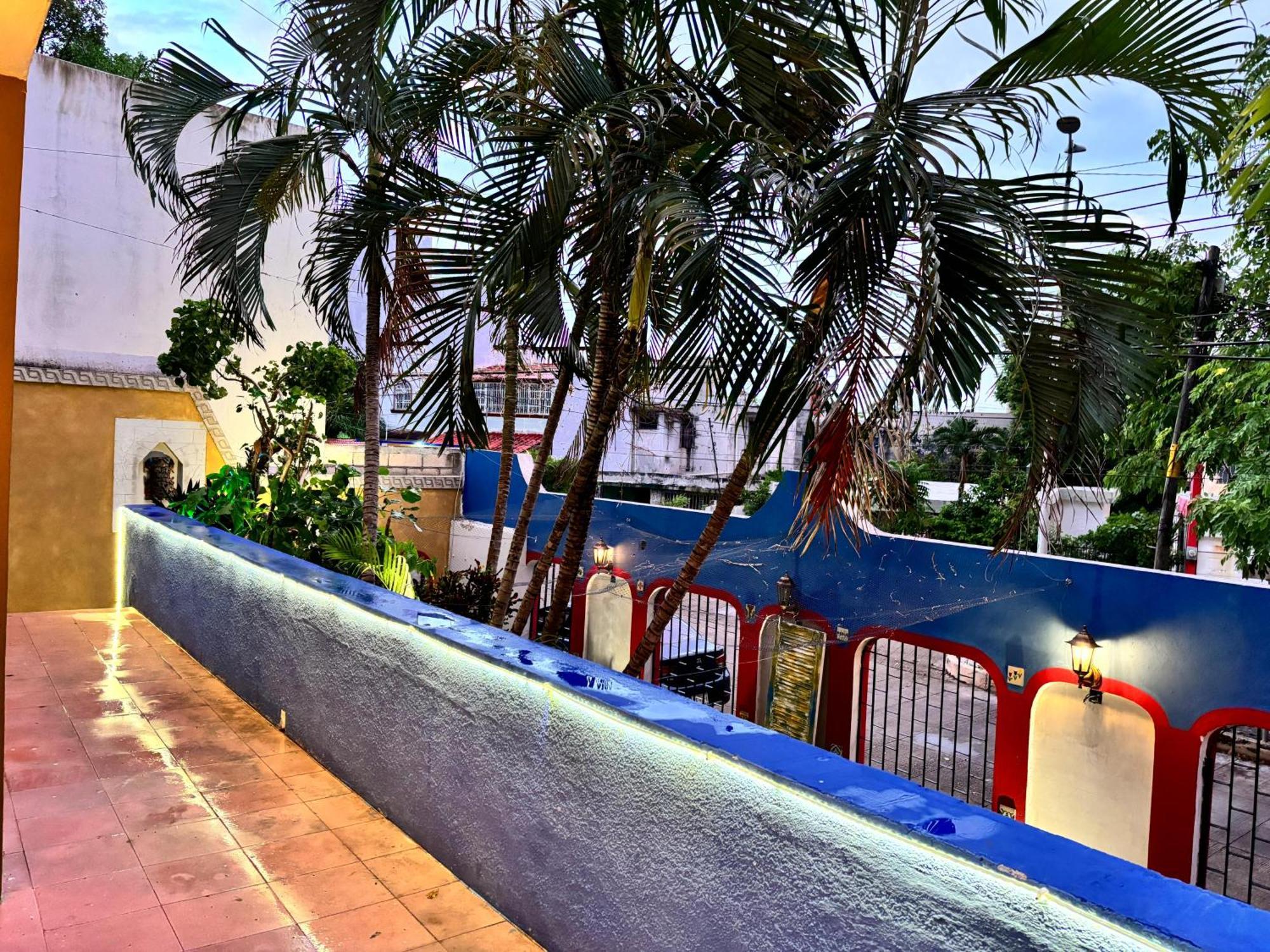 Casona Pueblo Magico -Suite And Family Rooms Cancún Eksteriør billede